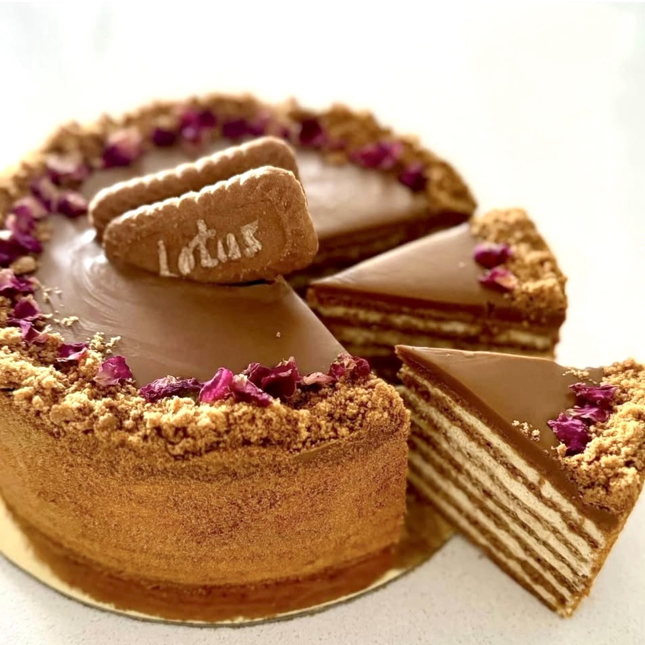 5. Lotus Biscoff Honey Cake