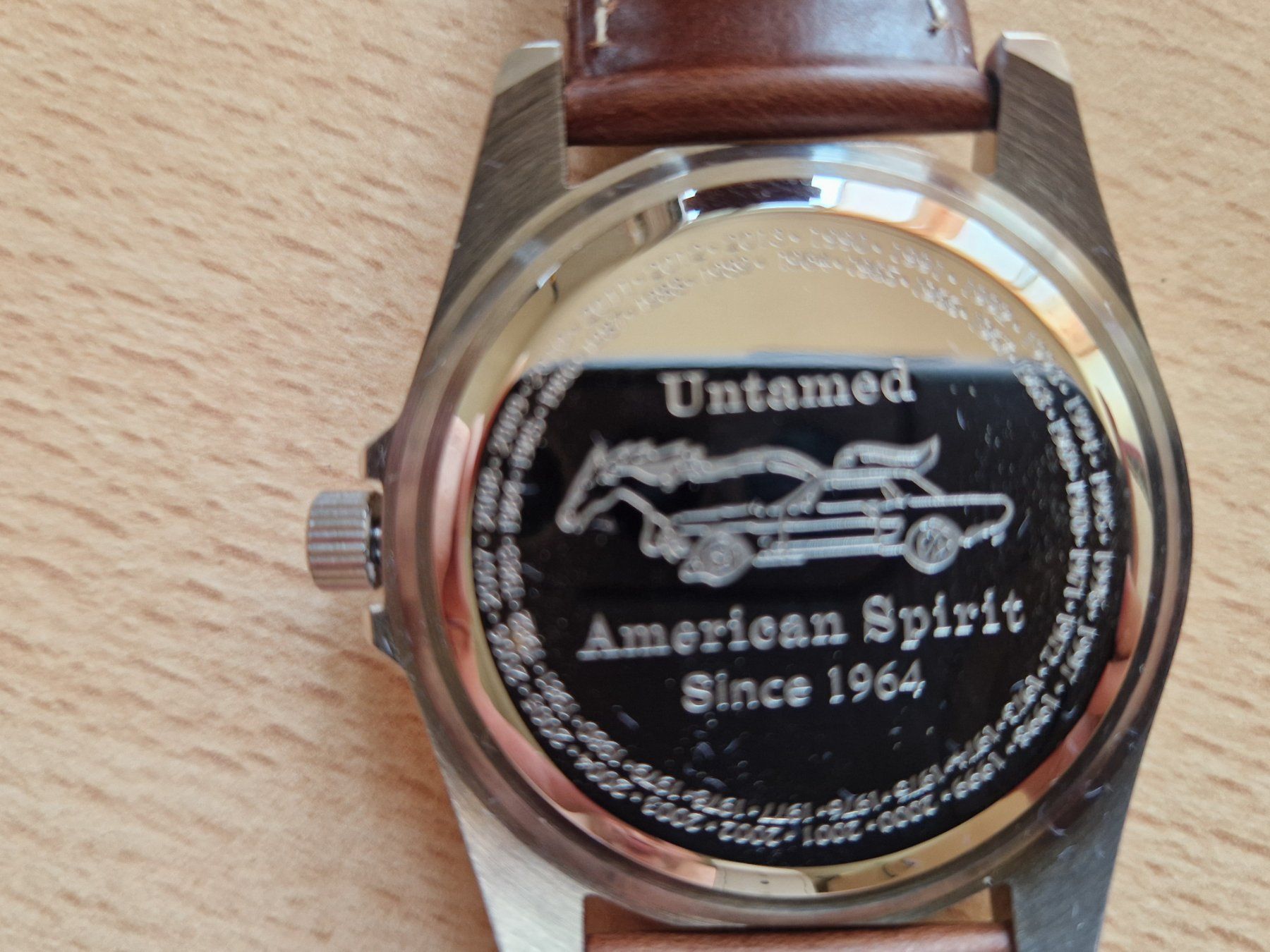 Montre en cuir FORD MUSTANG collection neuf