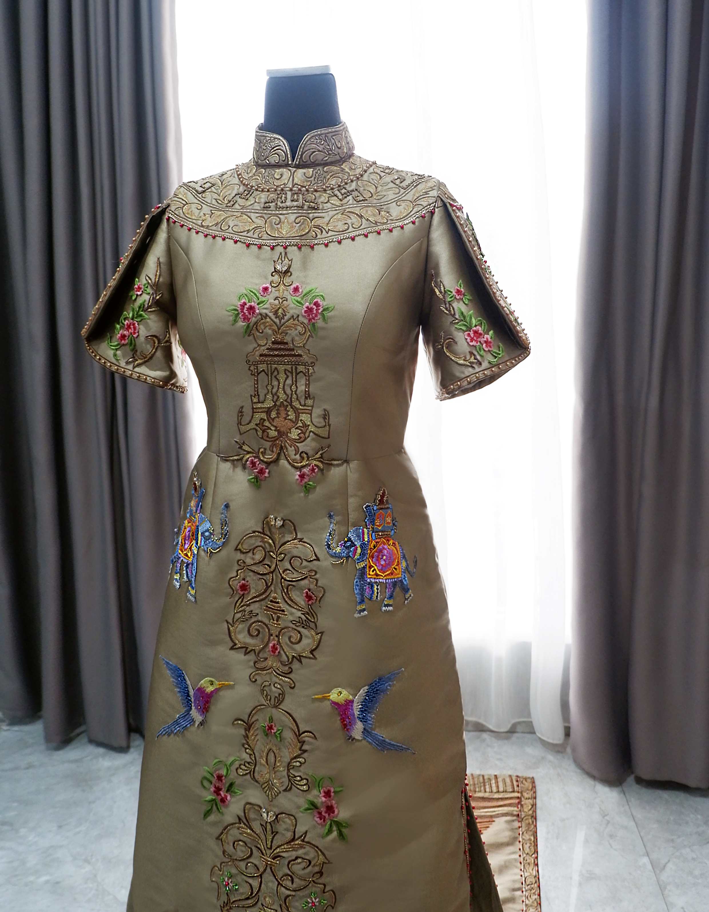 CC004- Copper-hued Thai Elephant Cheongsam
