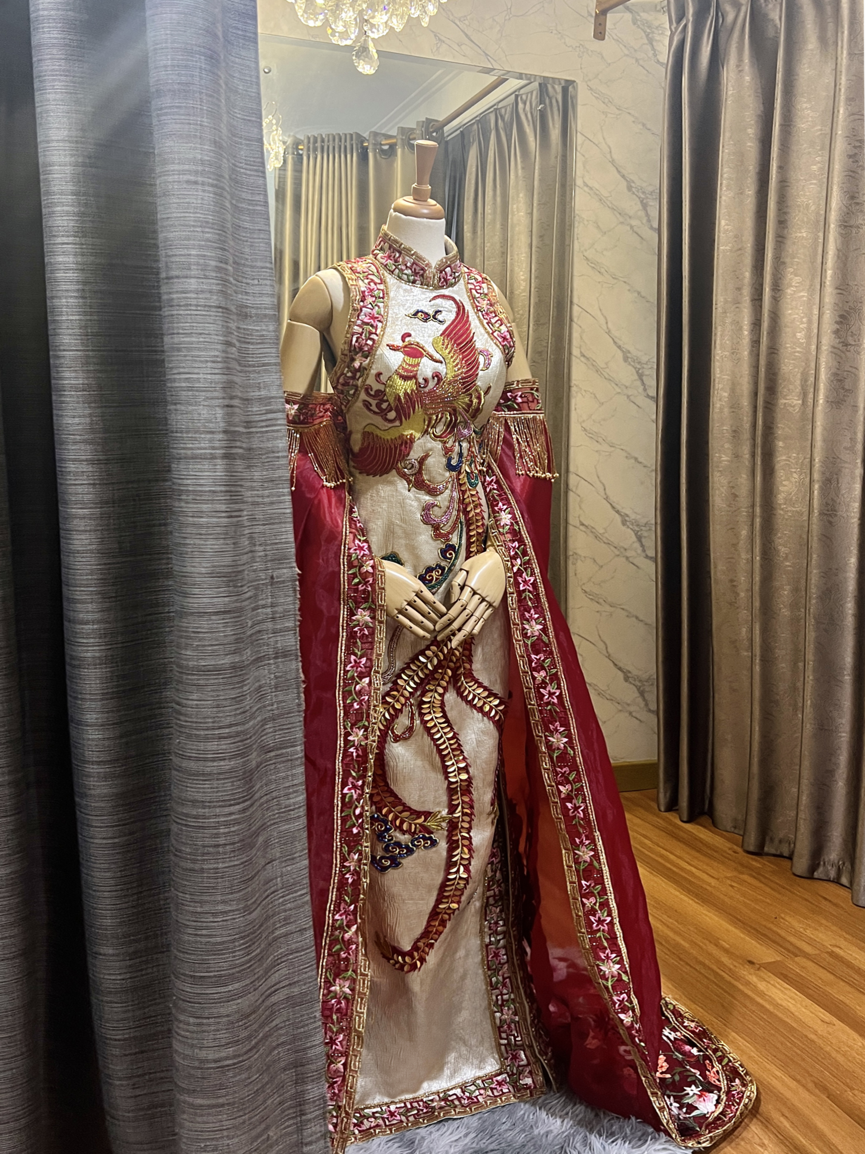 CC014- Bold Red and Gold Cheongsam with Detachable Cape