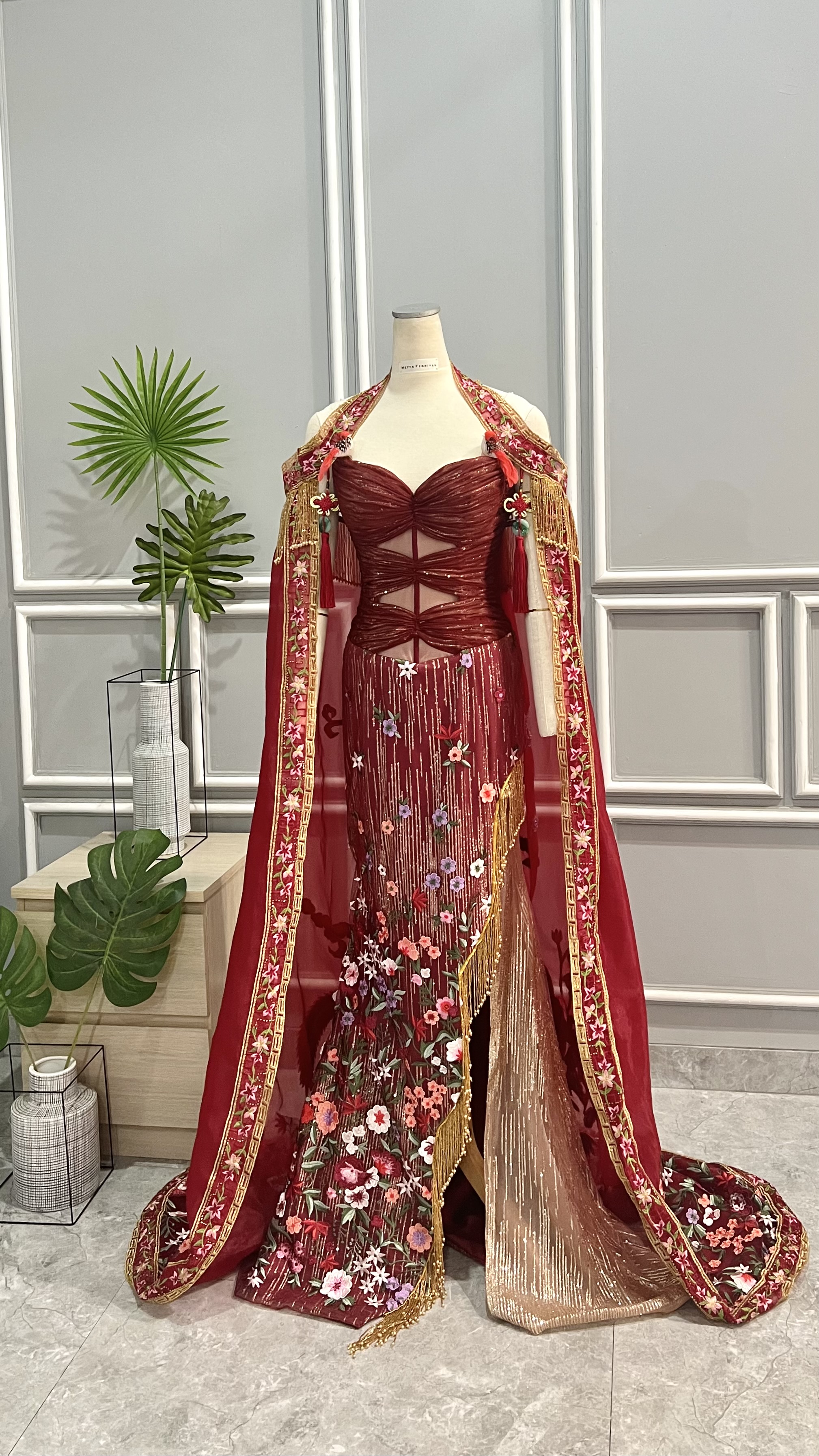 CC026 - The Imperial Bloom: Crane & Phoenix Legacy in Scarlet Red