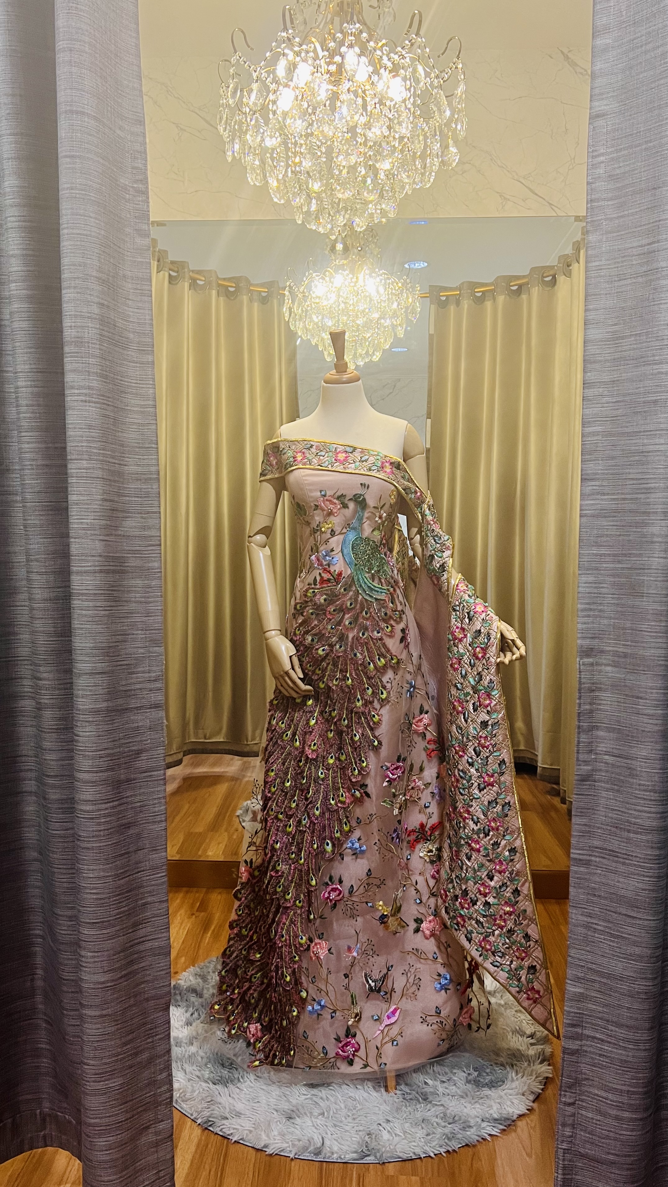 CC028 - Peacock Elegance in Peach