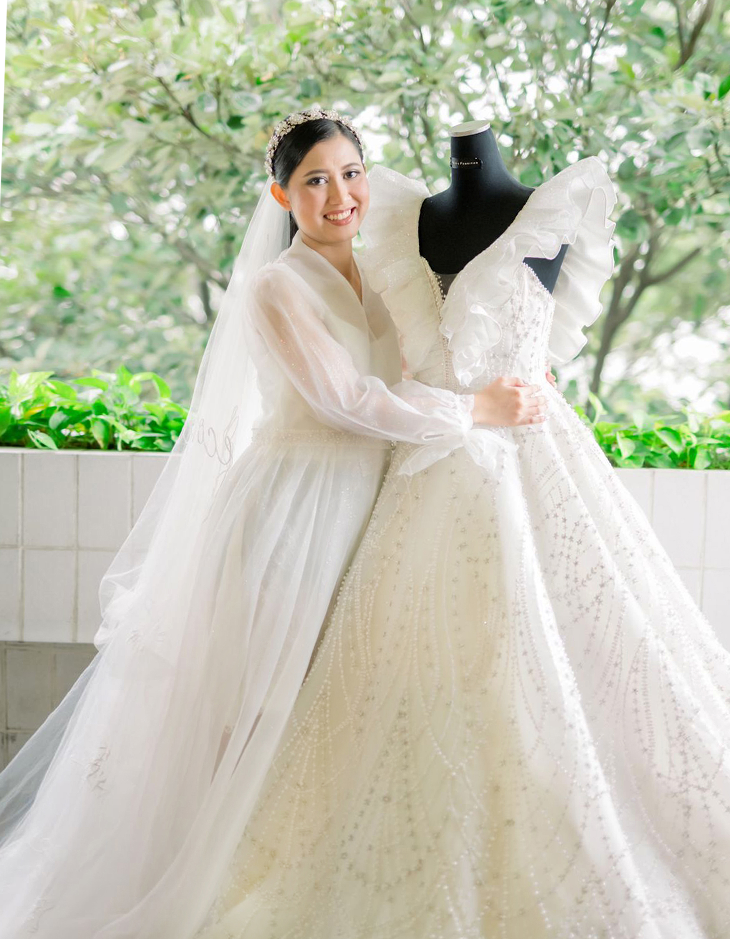 WC009 -  Luna Radiance: The Glow-in-the-Dark Ballgown with Long Outer Jacket