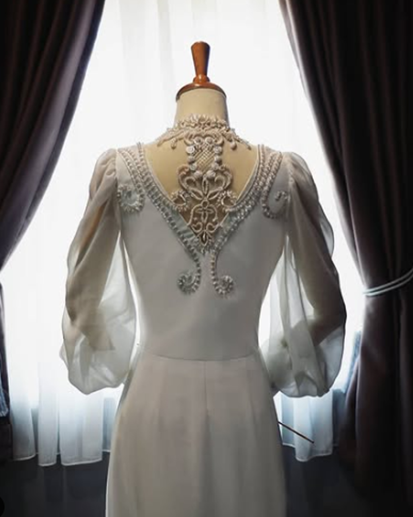WC003 -  Effortless sheer and flowy white dress