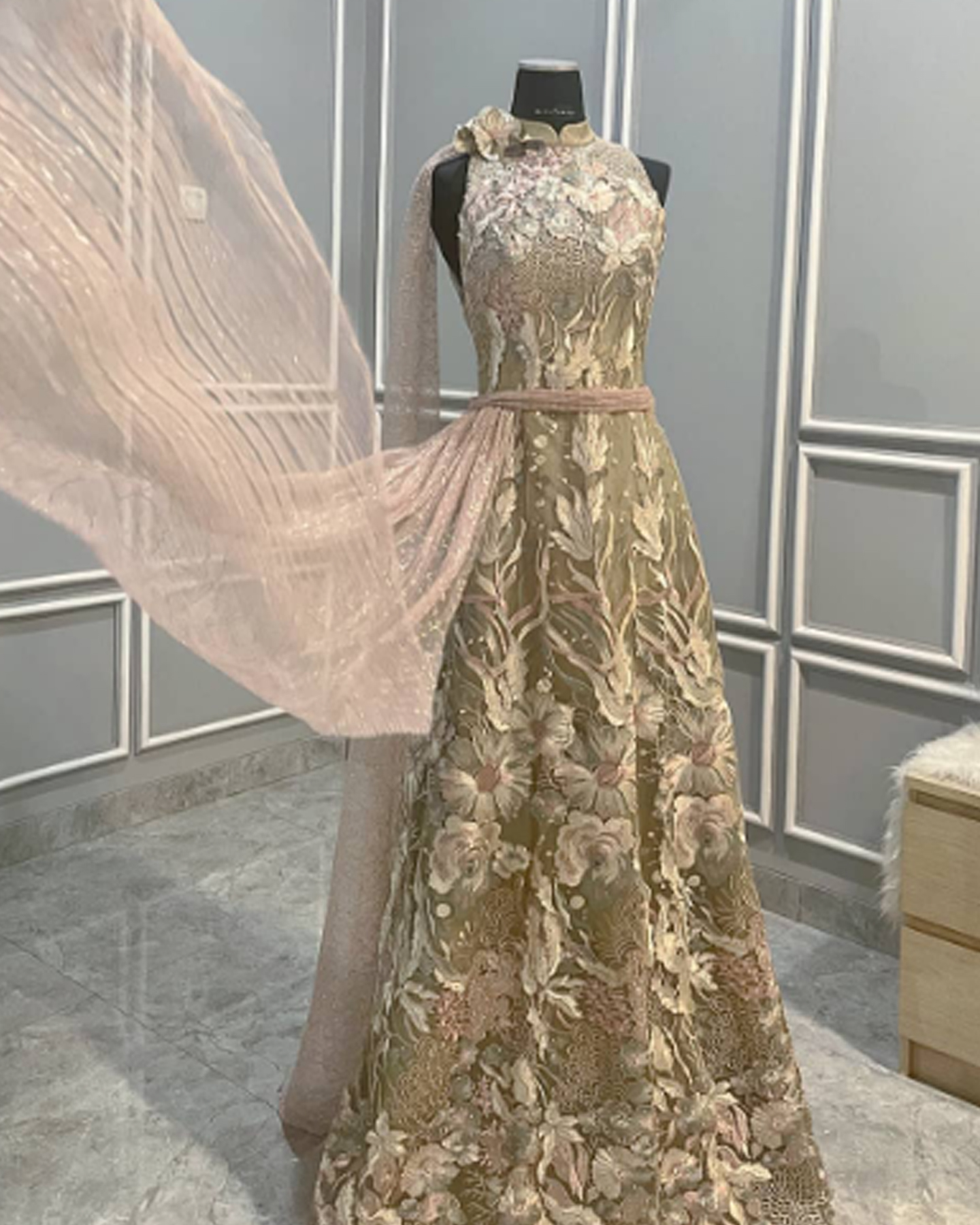 CC032 -  Blush Harmony: A Dance of Petals and Poise