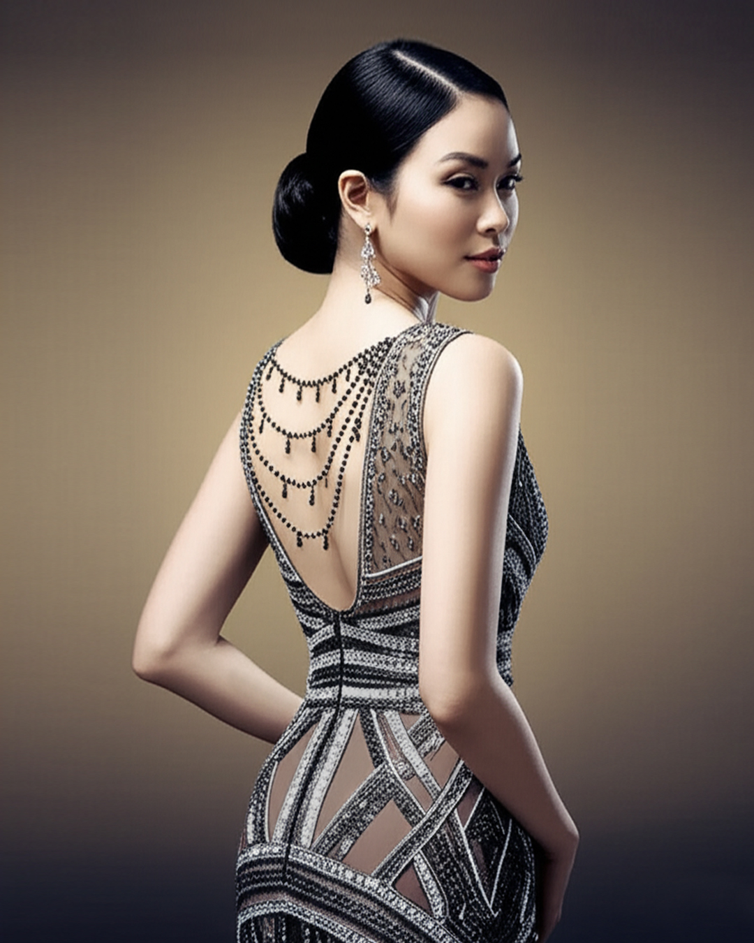 GC020 - Noir Brilliance: Catch for the Spotlight