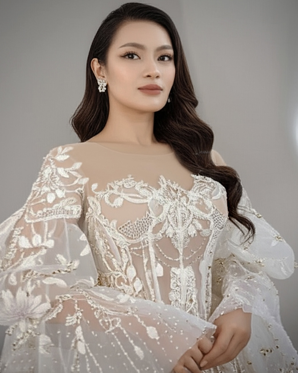 WC005 -  Ethereal Curve: The Chandelier Lace Mermaid