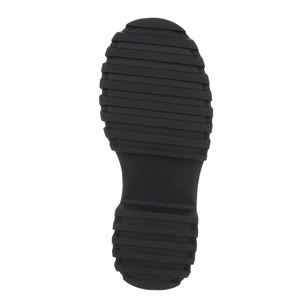 Juodi išskirtiniai batai