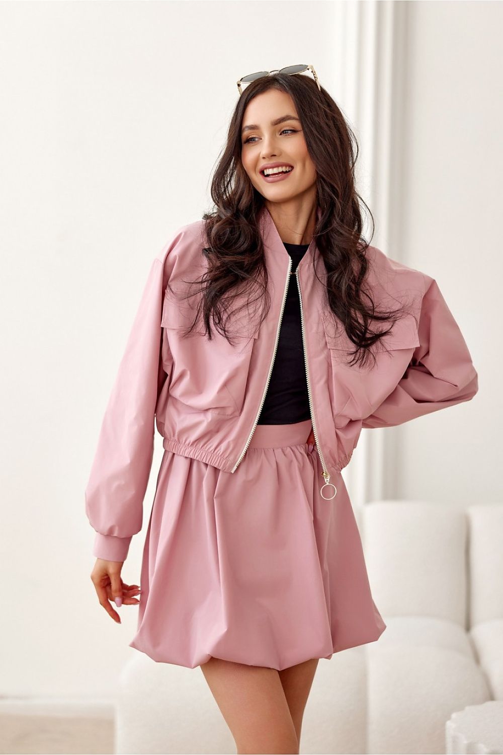 Rožinis pūstas sijonas