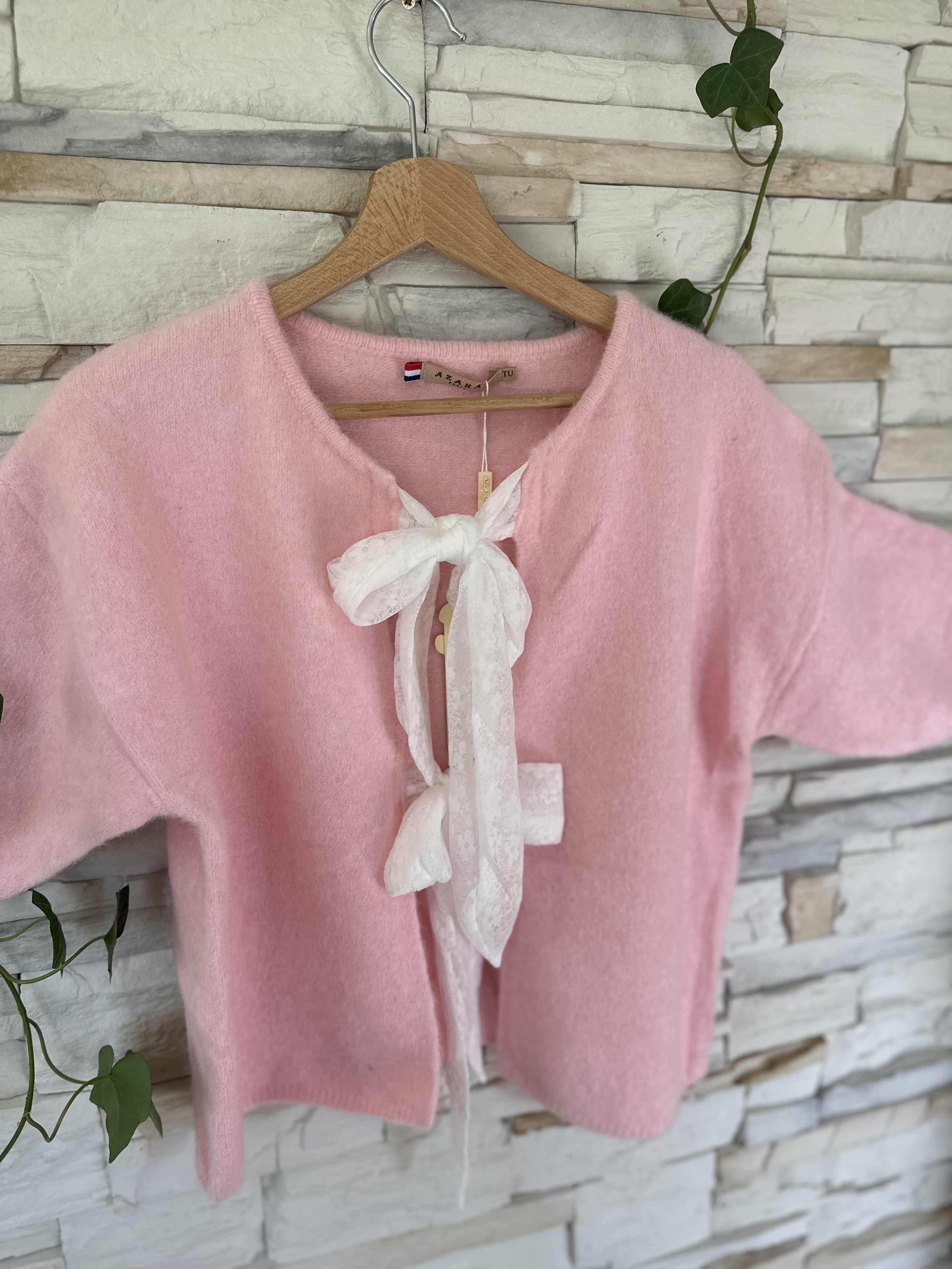 Rožinė ypač minkšto audinio palaidinė su raišteliais