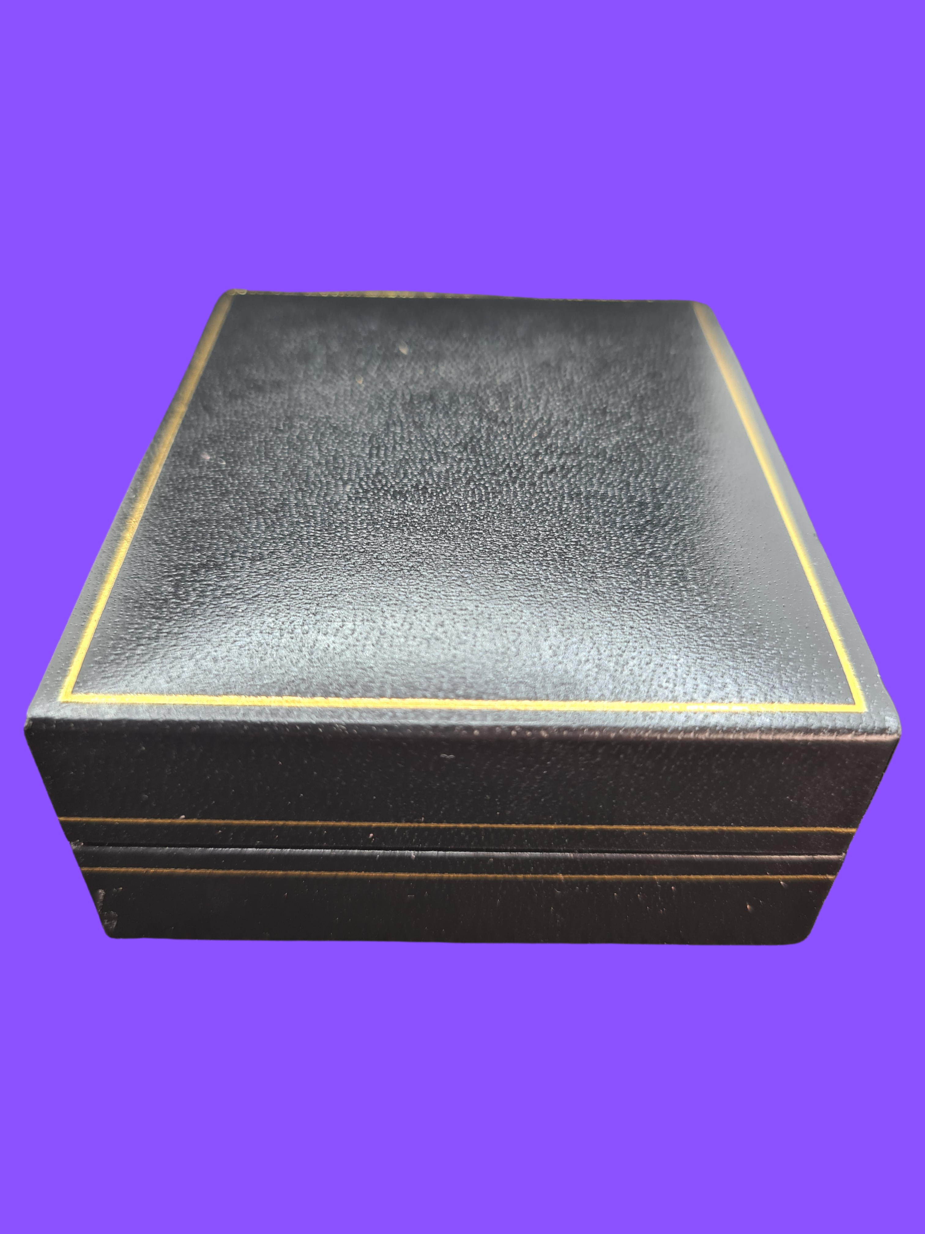 925 Sterling Silver Necklace with 20ct Malachite Round Bead Pendant – 45cm Chain with Sterling Silver Clasp  