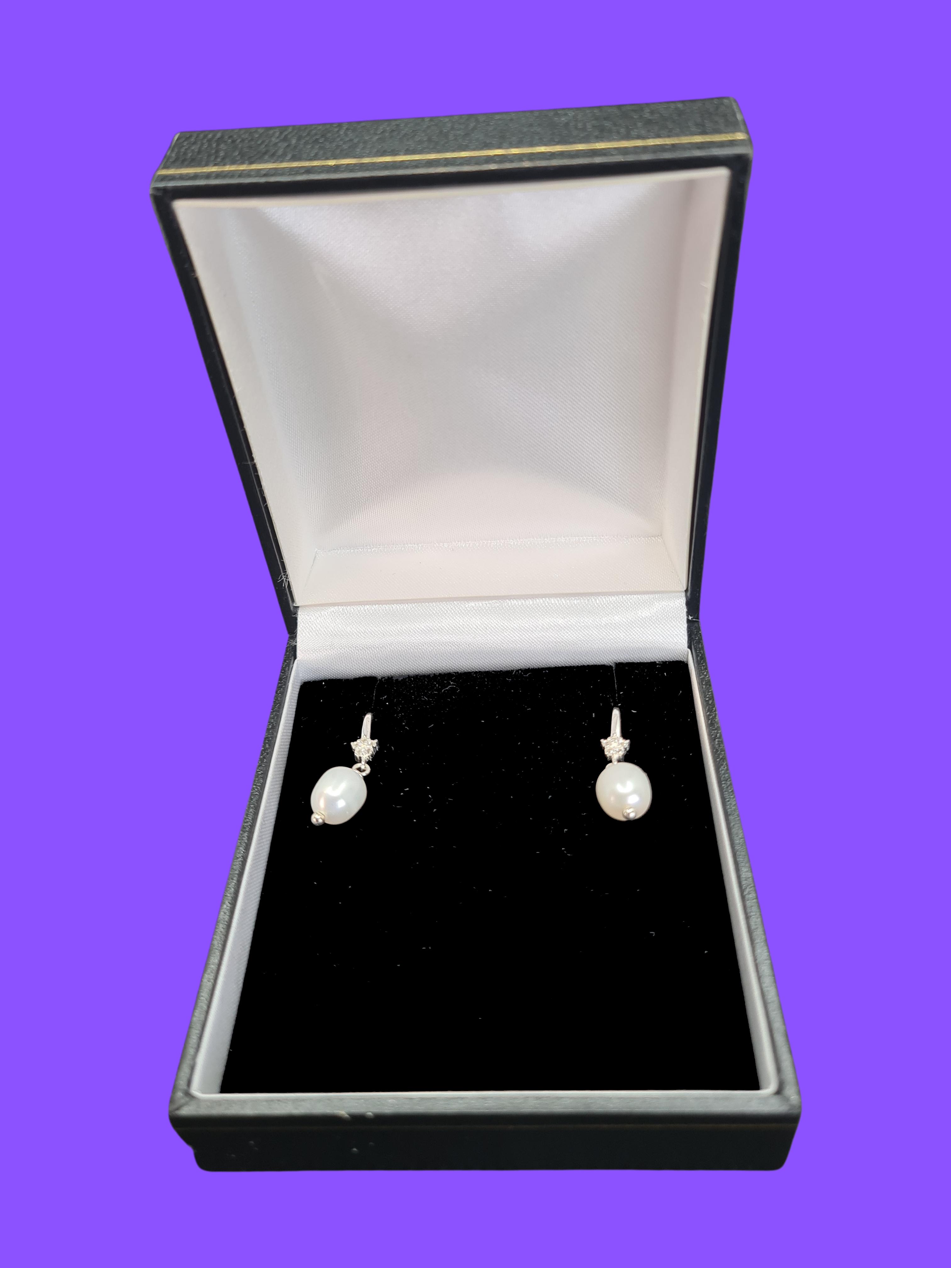 925 Sterling Silver Freshwater Pearl Dangle Earrings with Star Accents