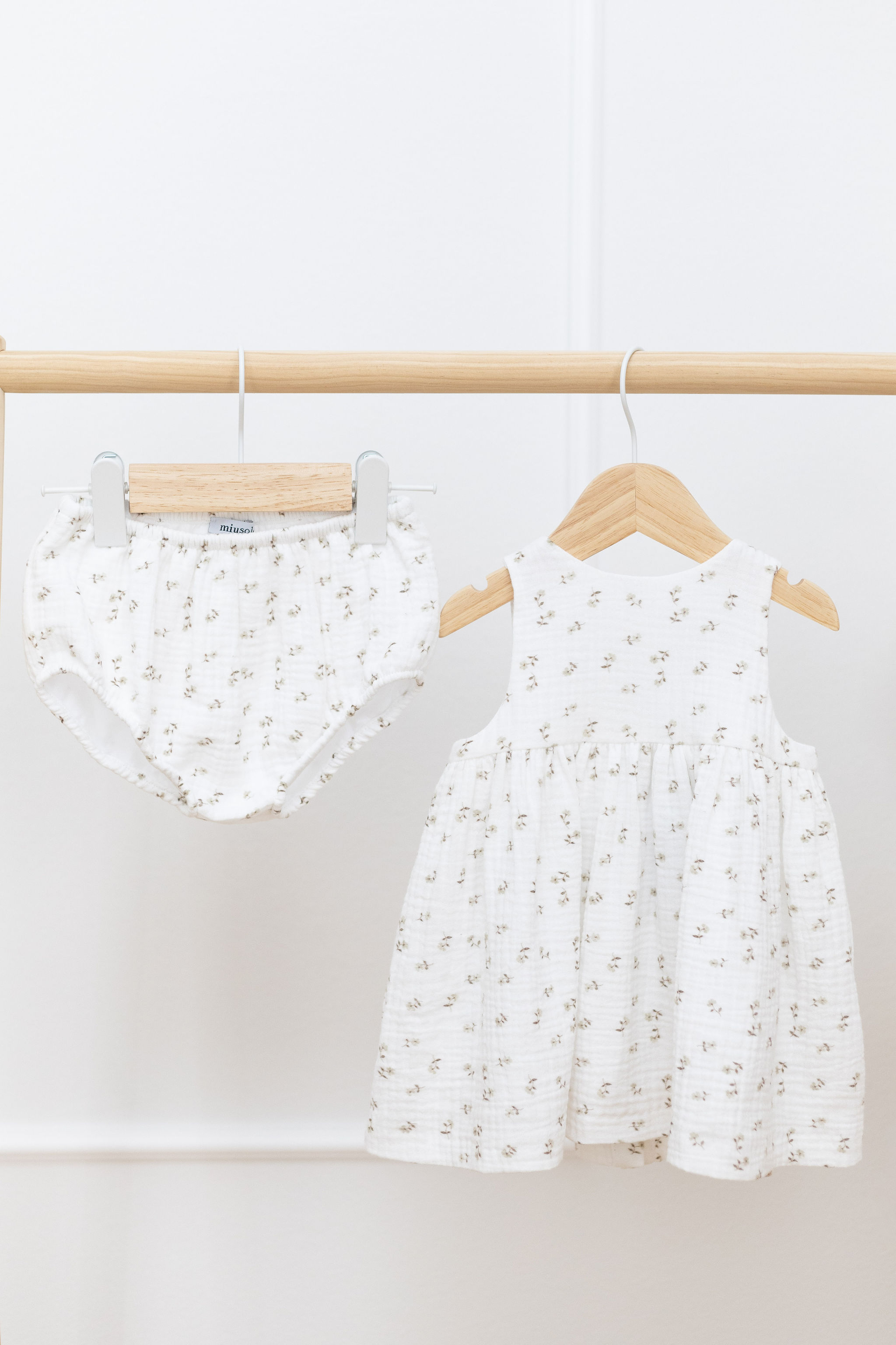 Organic cotton Gentle Bloom Set || Haljina + Kratke Hlače