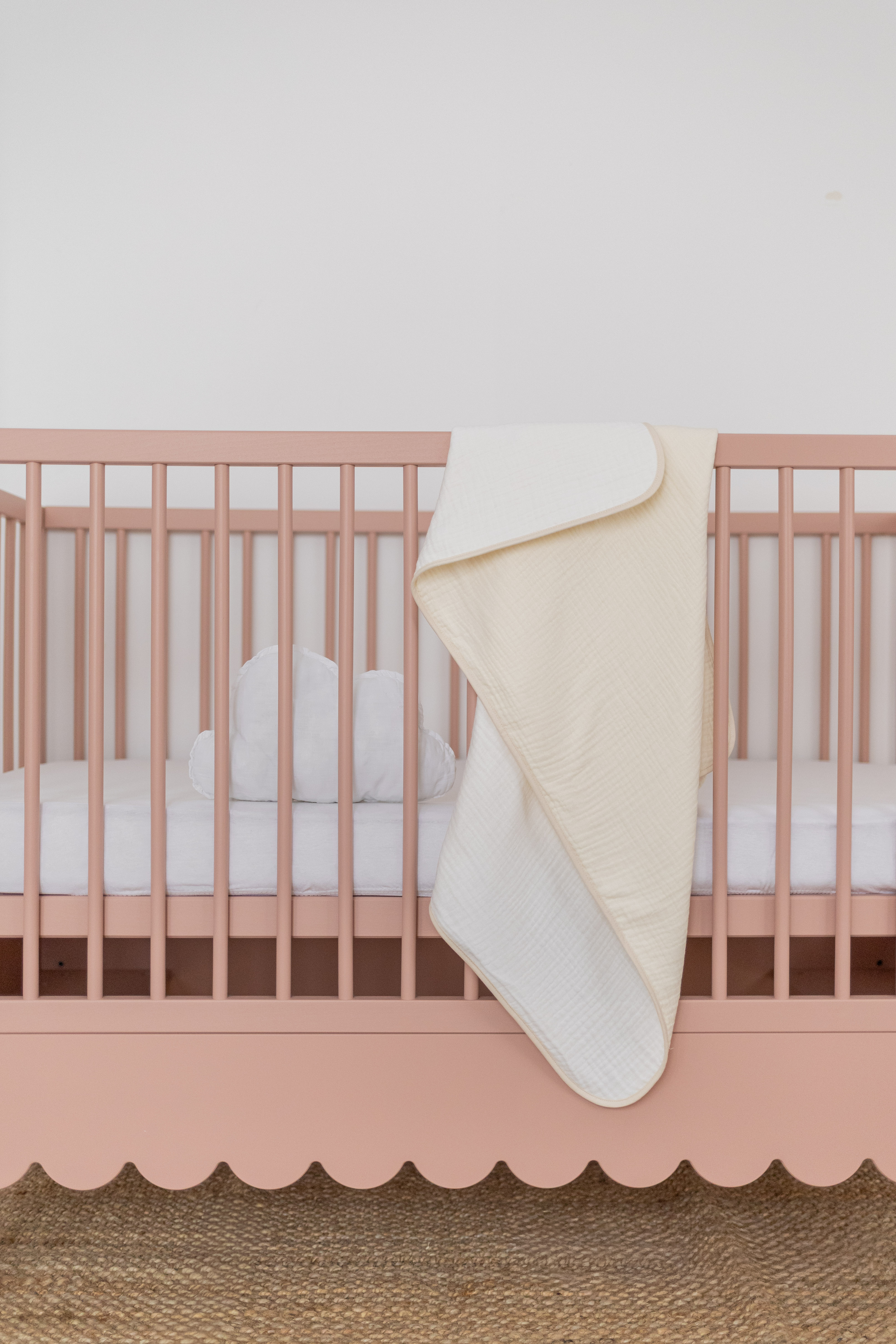 Dekica Beige - White od organskog muslina