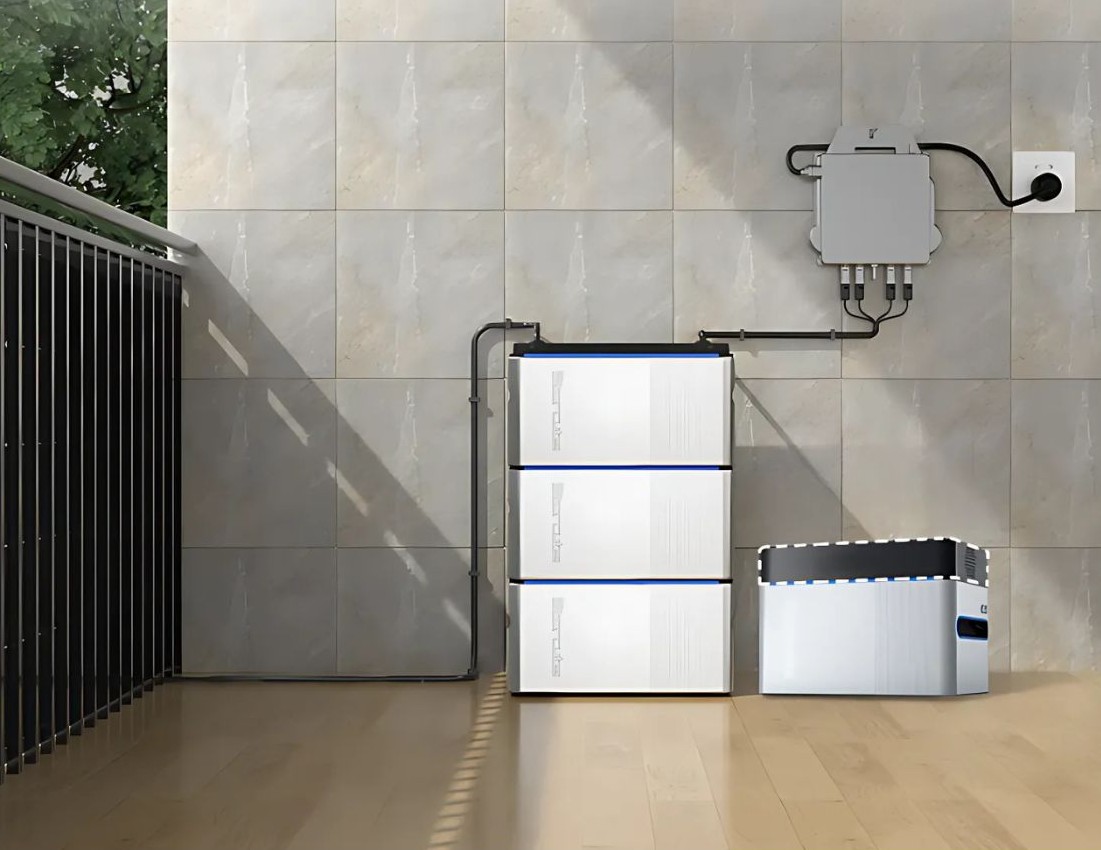 800W Balkon-Solarkit mit Speicher & Power-Hub