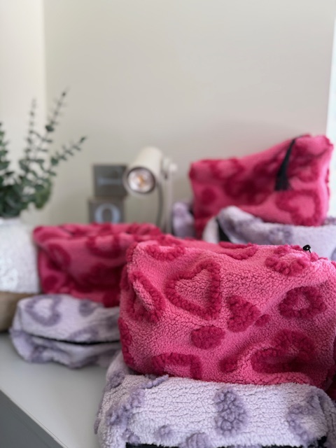 Minkšti kosmetiniai krepšeliai