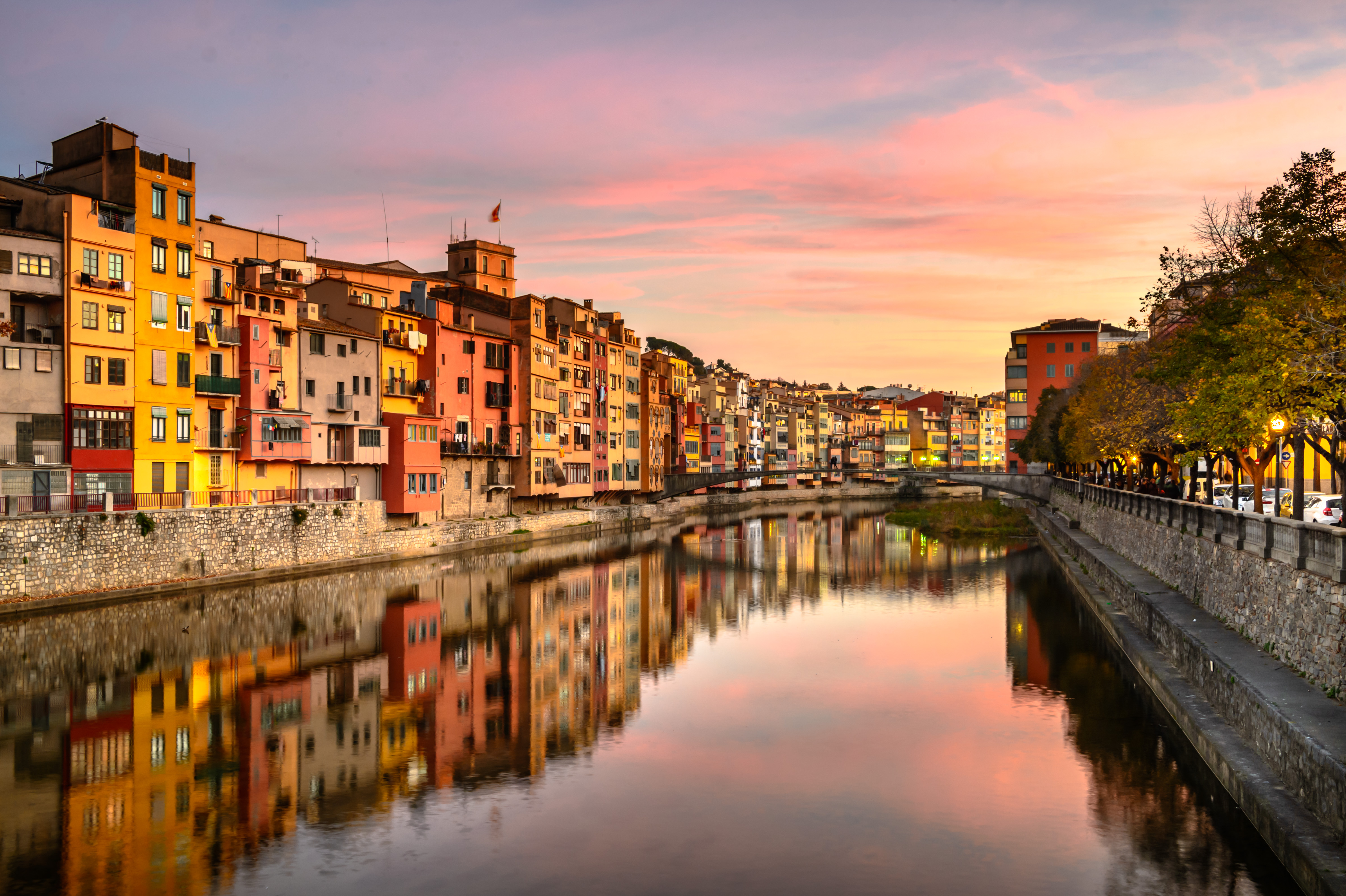 Girona Reflejada en Oro
