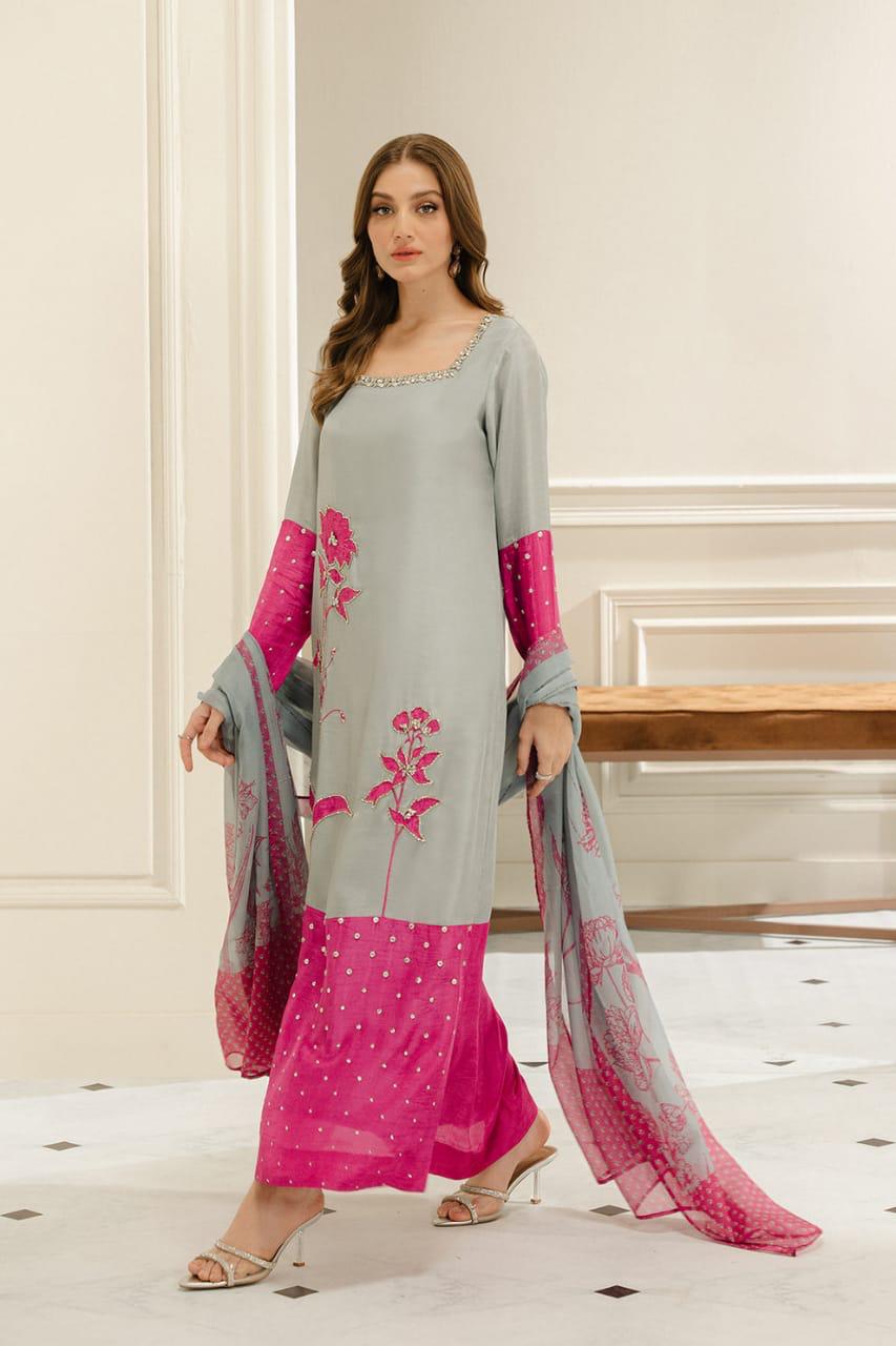 Elegant Grey and Pink Ethnic Dress