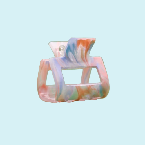 Dreamy Marble Claw