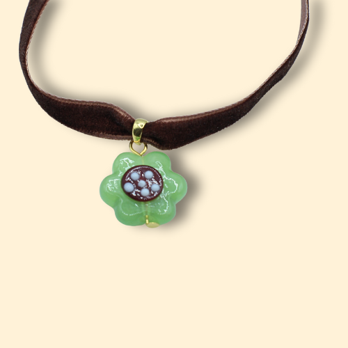 Green Flower Velvet Choker