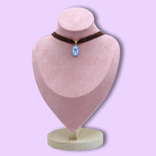 Ribbon Cameo Choker