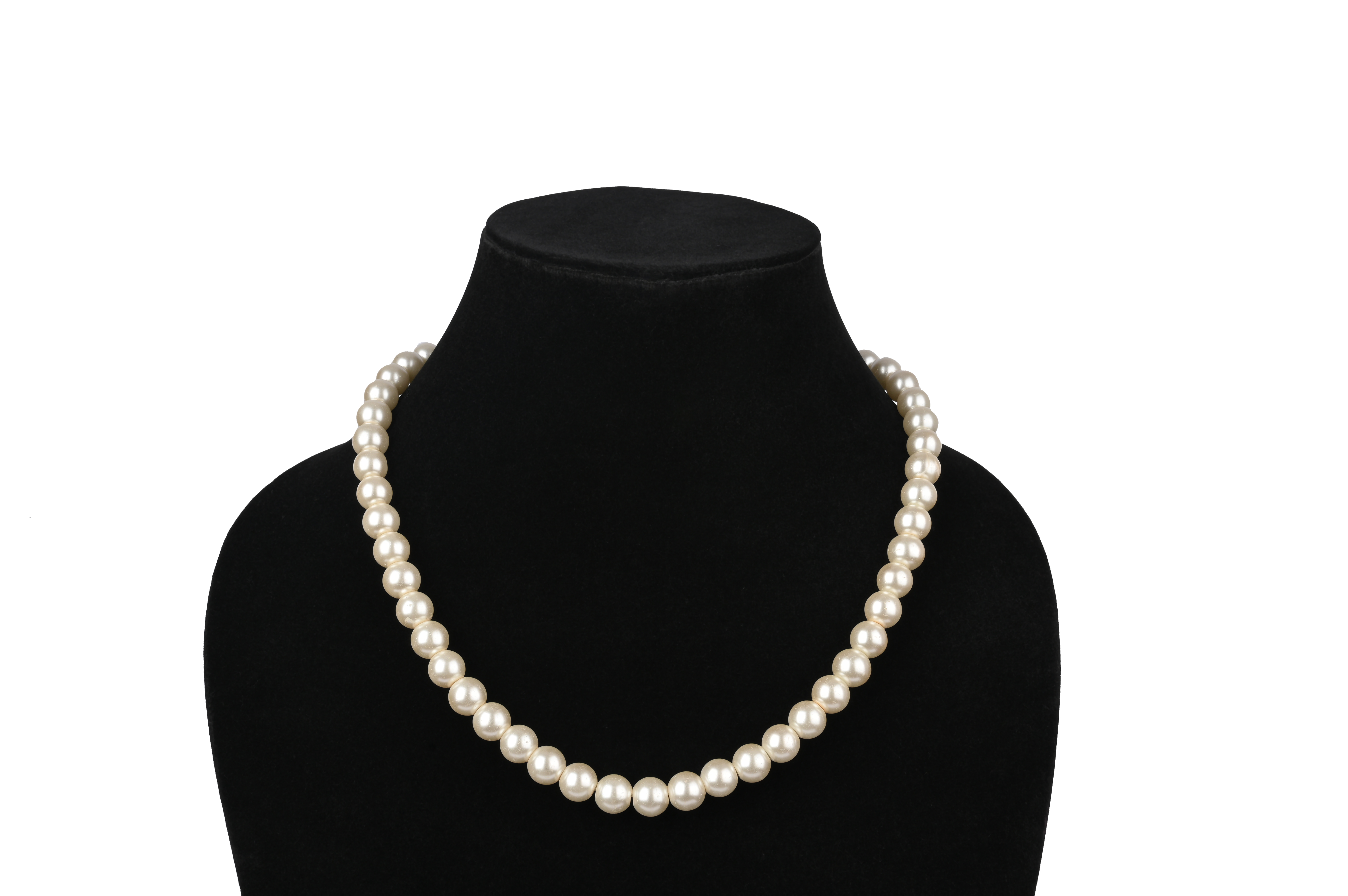 Artificial Pearl Necklace