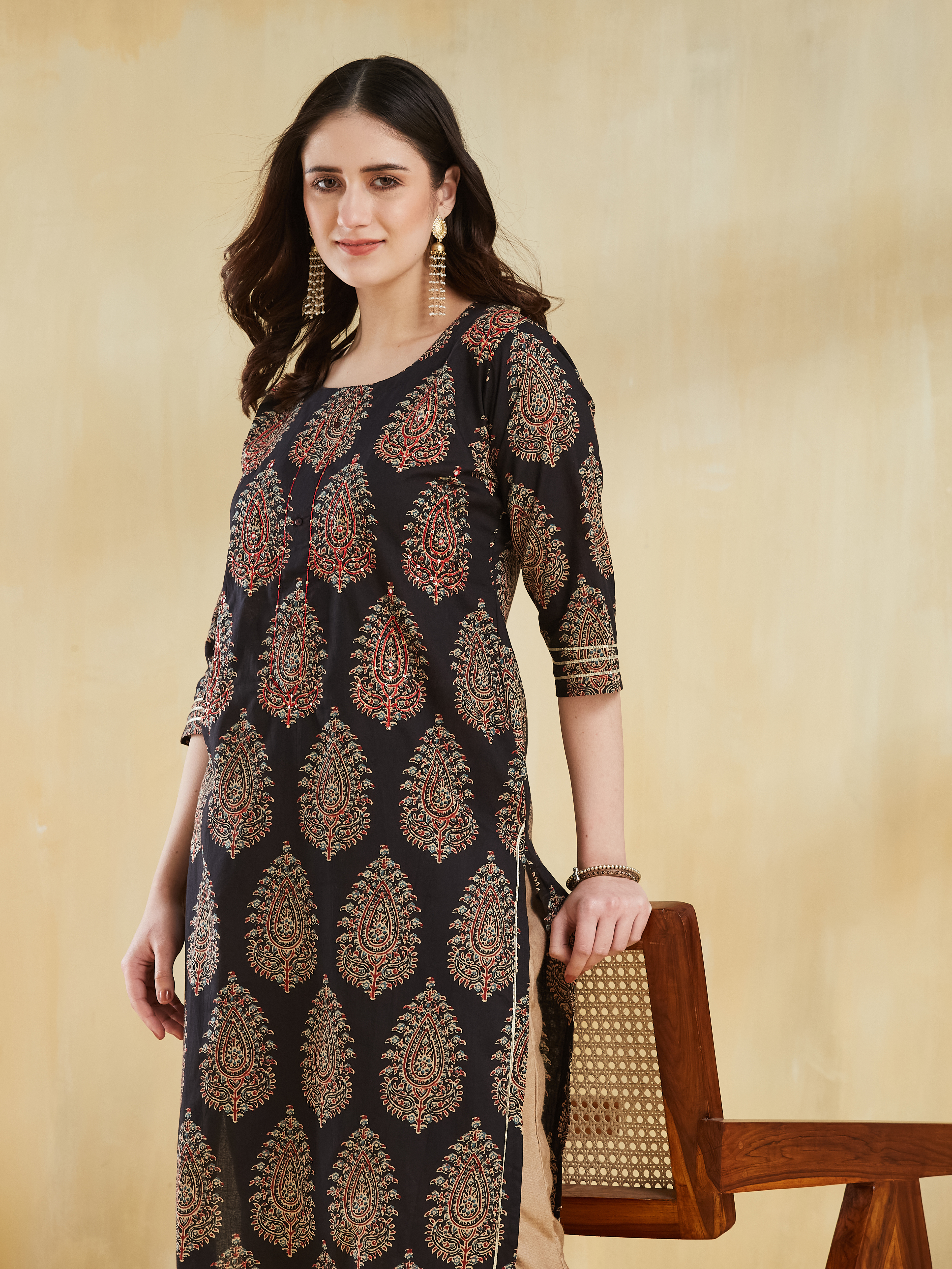 Elegant Floral Kurti