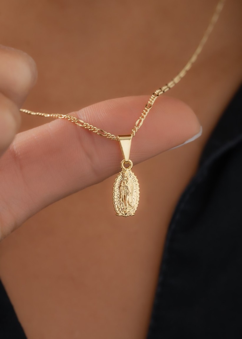 Colgante Virgen Guadalupe Oro Laminado 18k