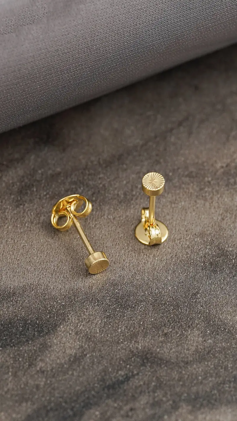 Aros Topo Sol Mini Oro Laminado 18K