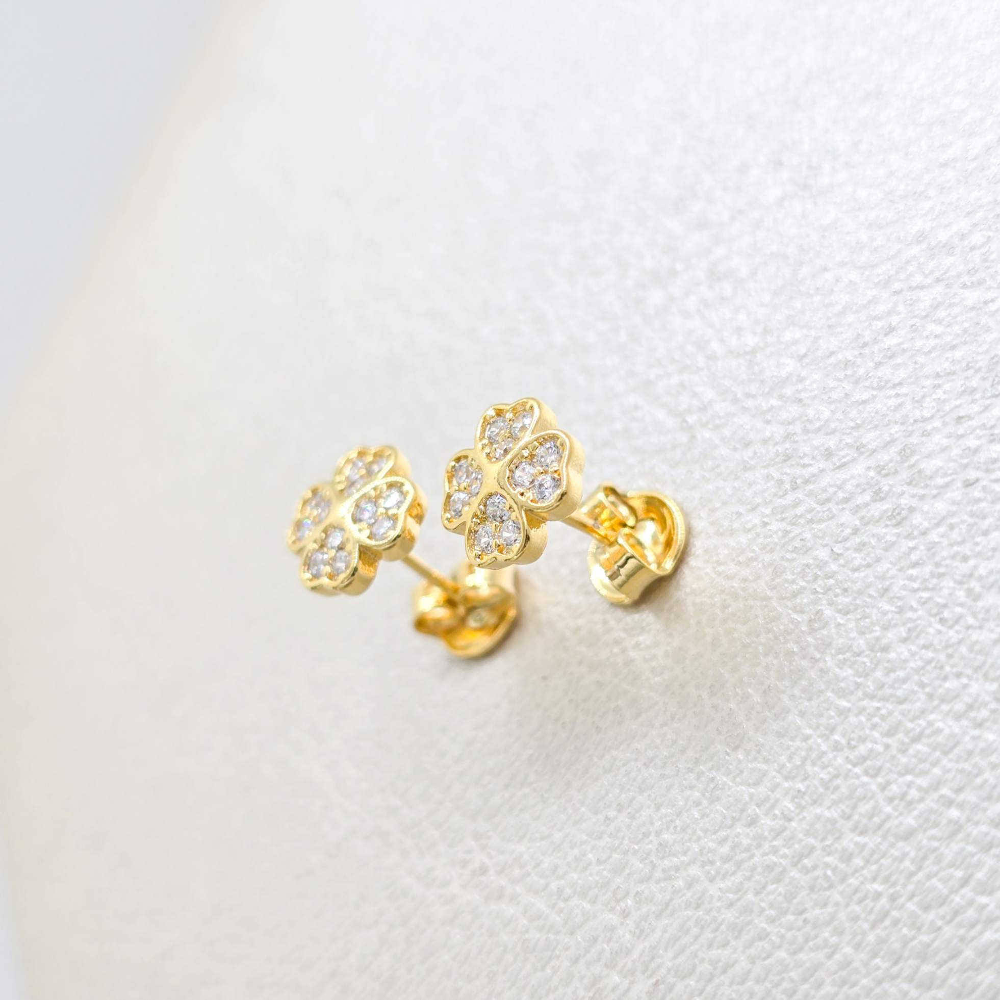 Aros Clover Oro Laminado 18K