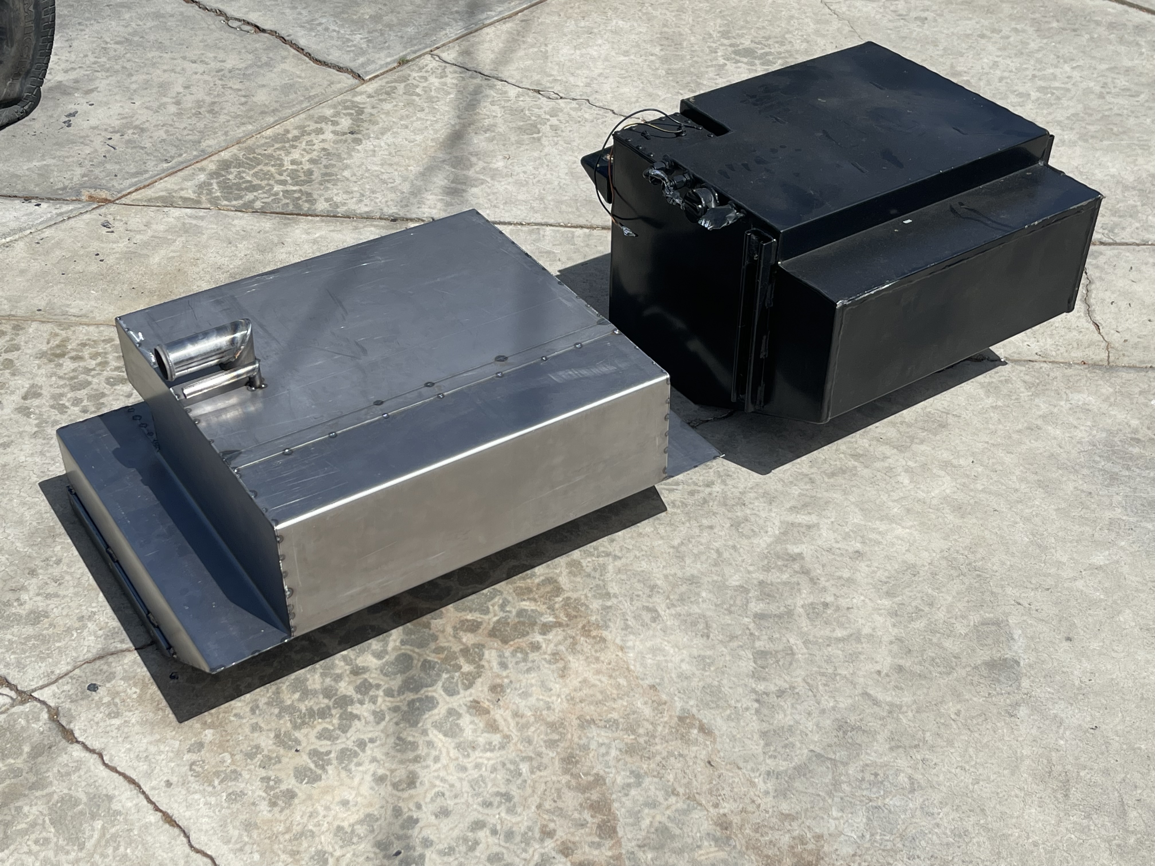 Thoroughbred large capacity fuel tank