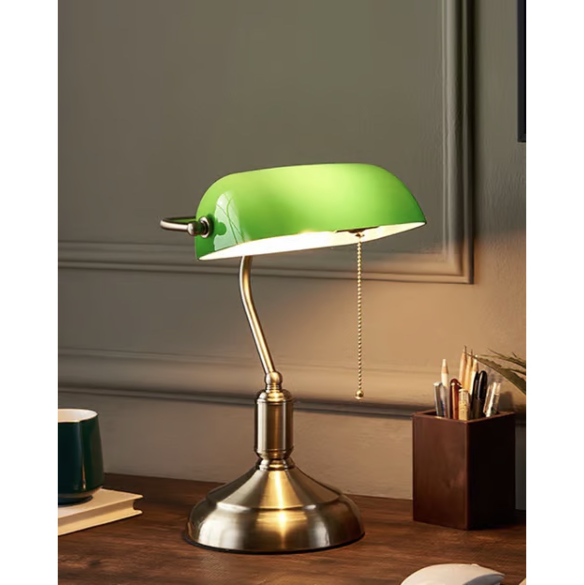 Retro Table Lamp 
