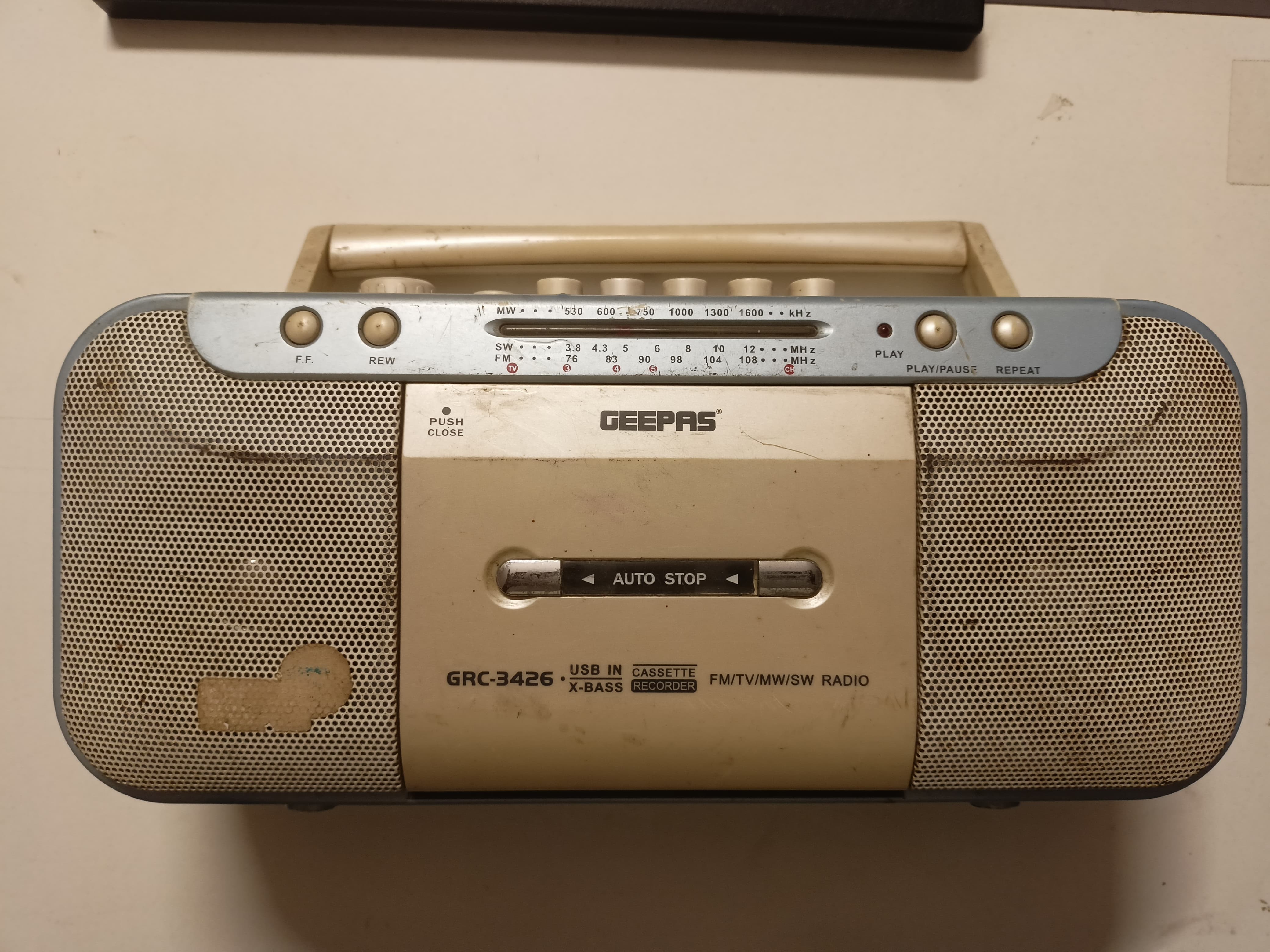 Geepas Boombox