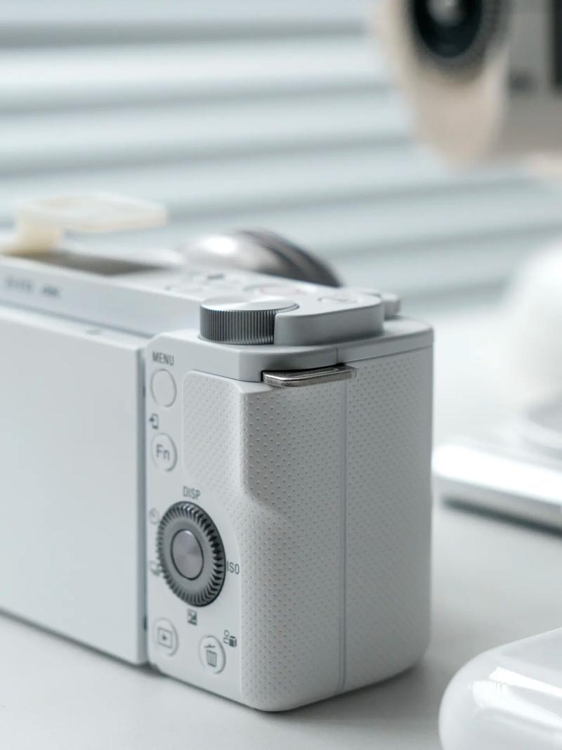 SONY ZV- E10L + 18-50mm