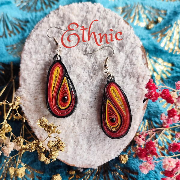 Boucles d'oreilles quilling, rouge, noire et jaune
