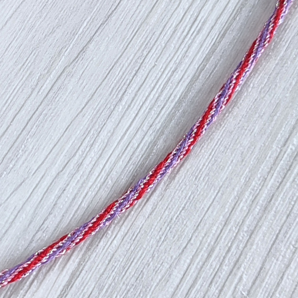 Collier en kumihimo rouge et violet