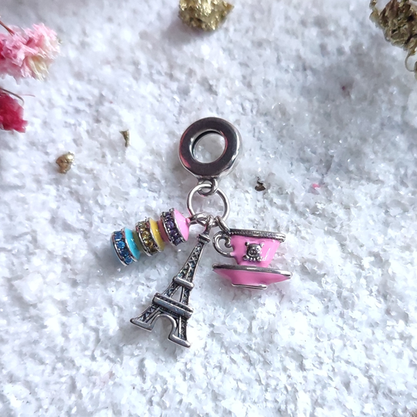 Charm en argent tour Effeil
