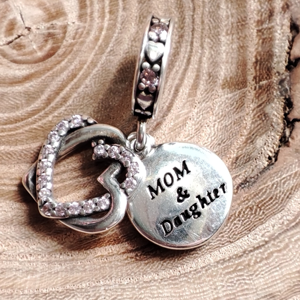 Charm double en argent mère et fille