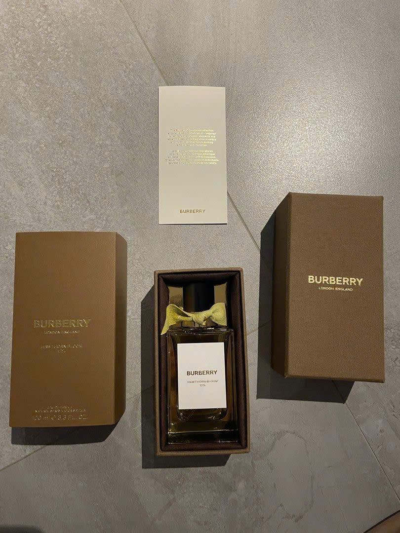 Nước hoa Burberry Hawthorn Bloom 12%