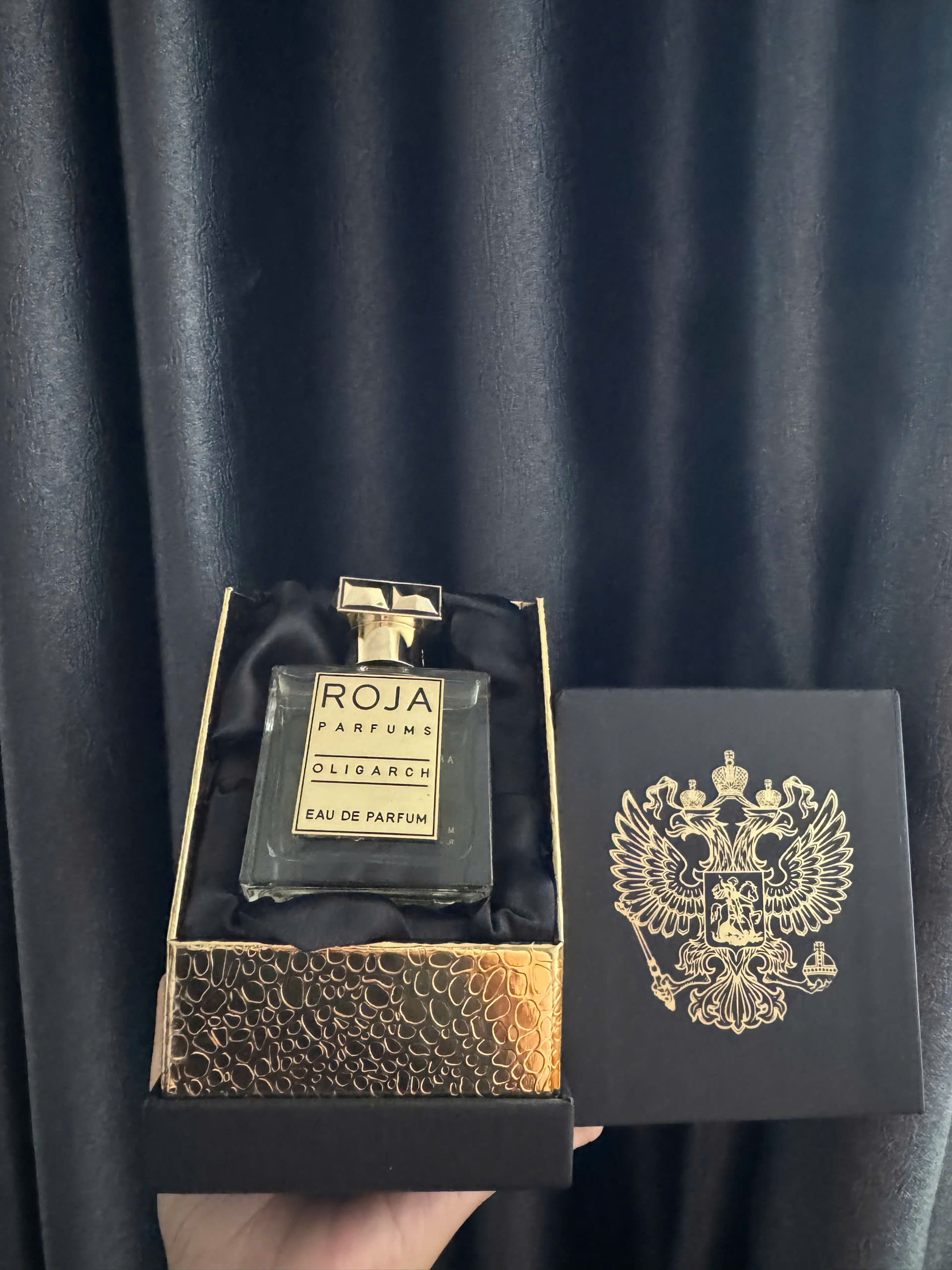 Nước Hoa Roja Doves Oligarch