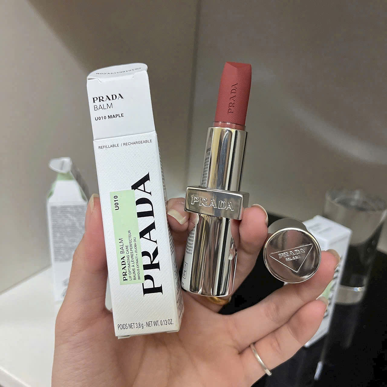 Son Prada Monochrome