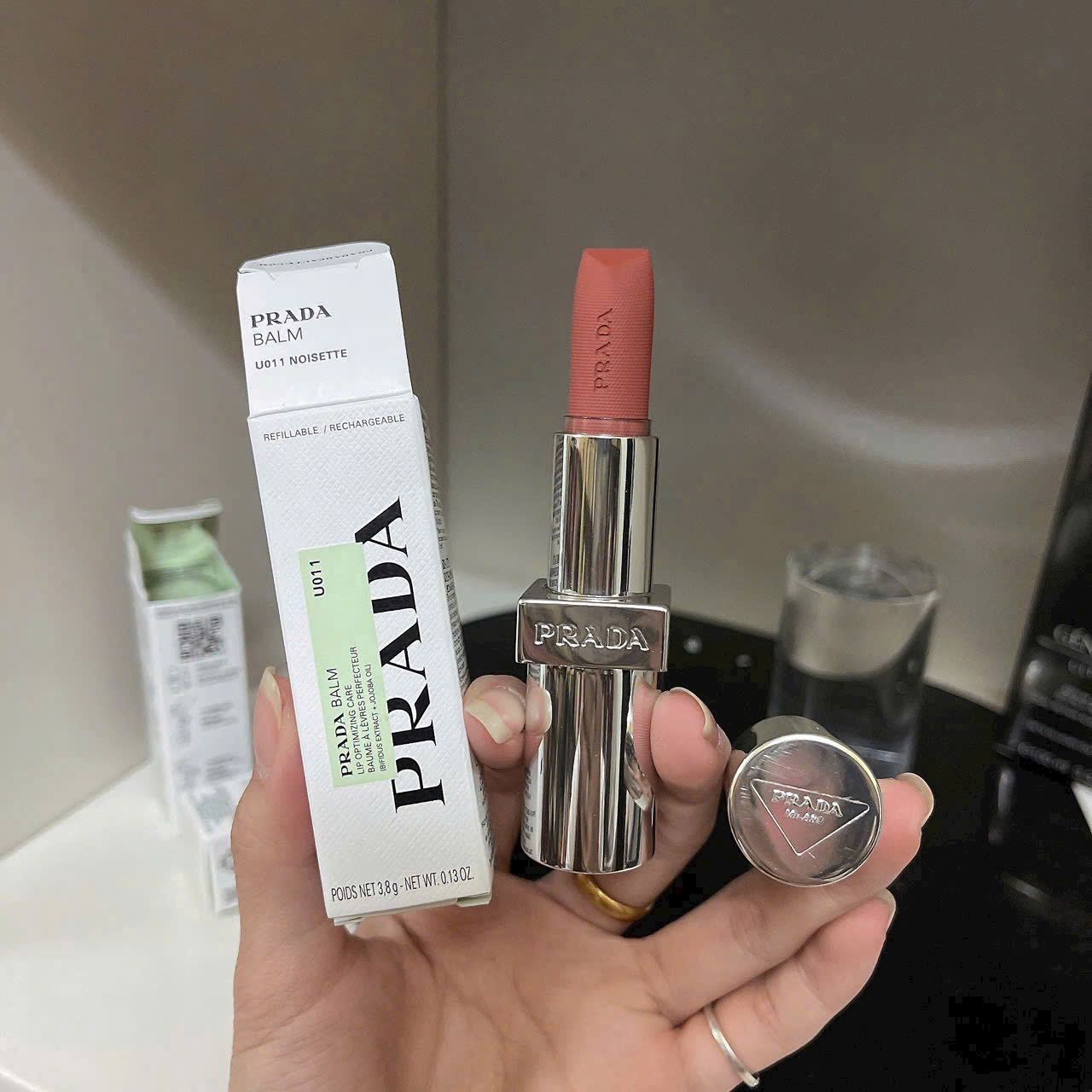 Son Prada Monochrome