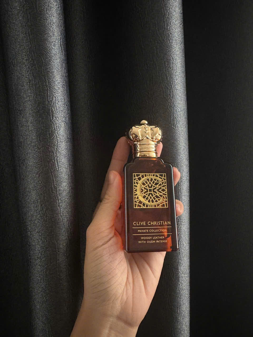 Nước hoa Clive Christian Woody Leather With Oudh Intense EDP