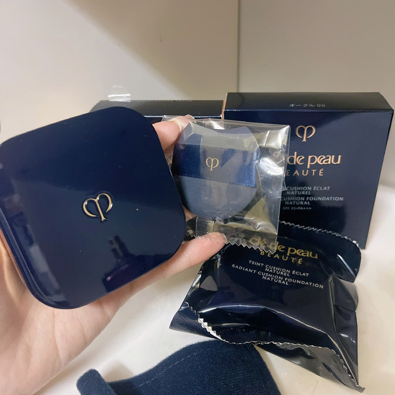 Phấn nước Cle De Peau Teain Cushion Éclat Radiant Cushion 