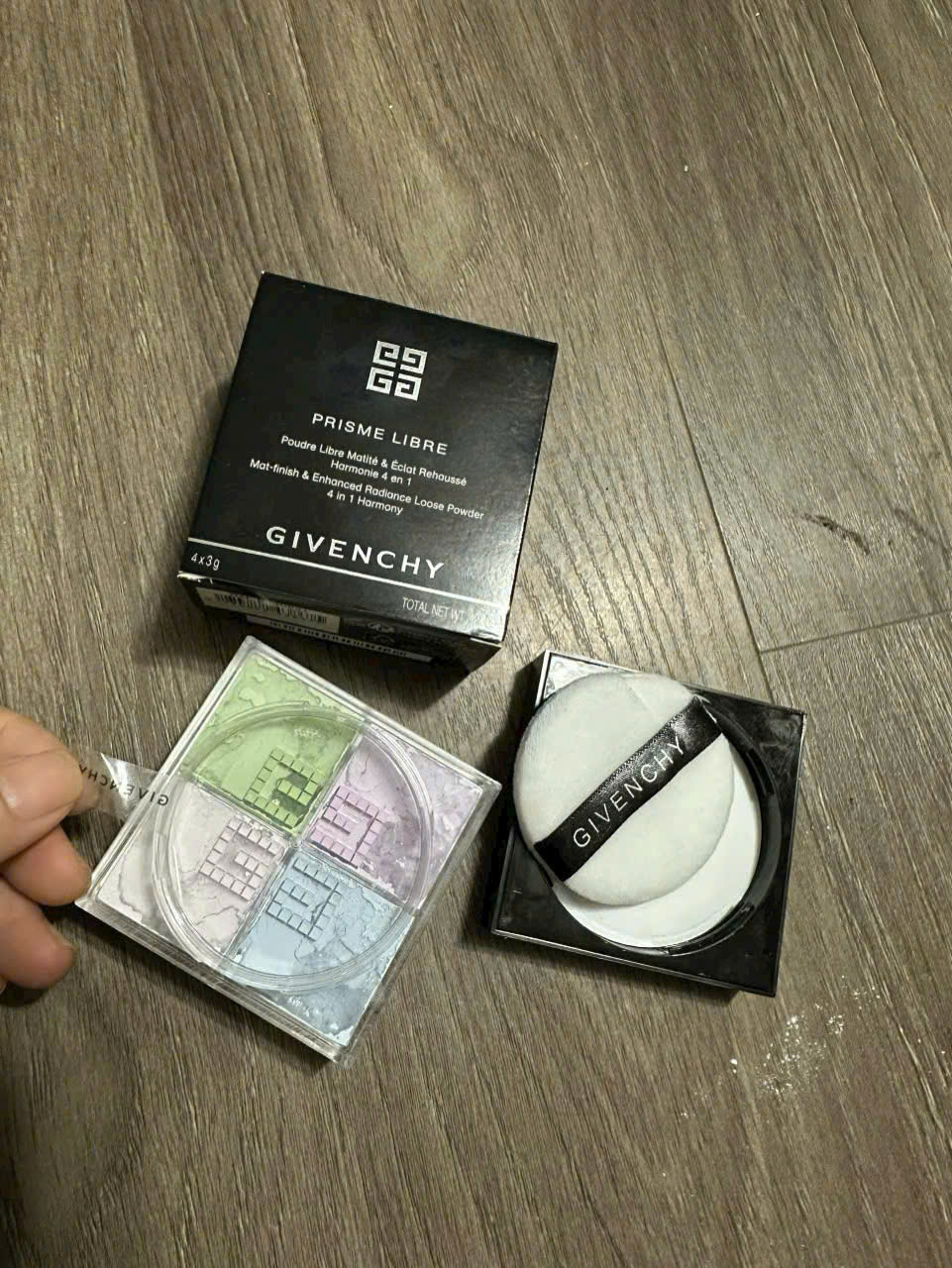 Phấn Bột Givenchy Prisme Libre Mousseline Pastel 4x3g