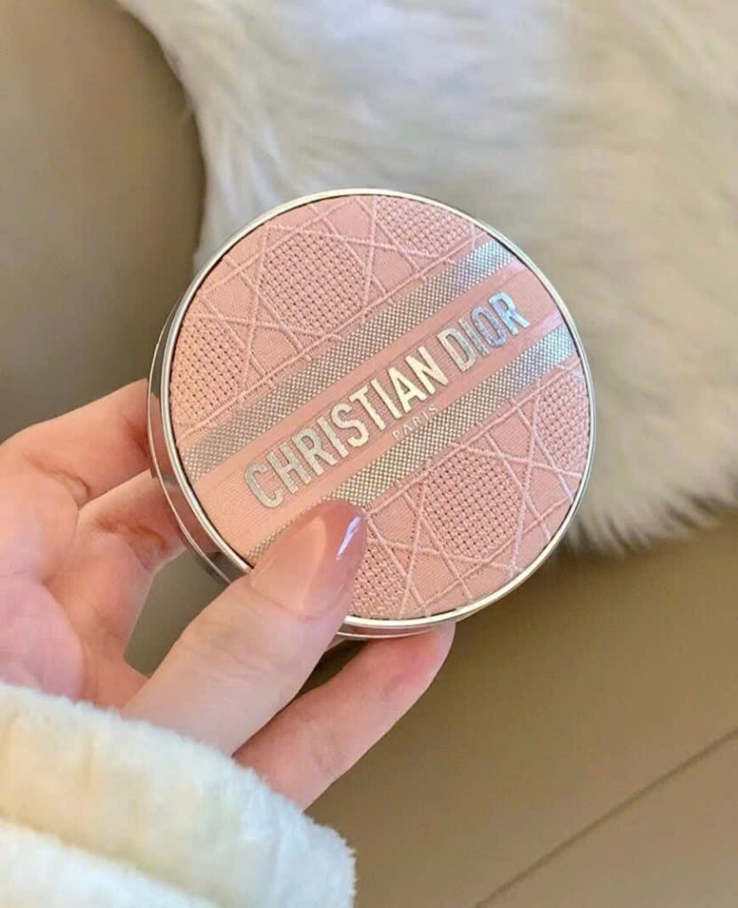 Phấn Nước Christian Dior Cushion Forever Skin Glow 