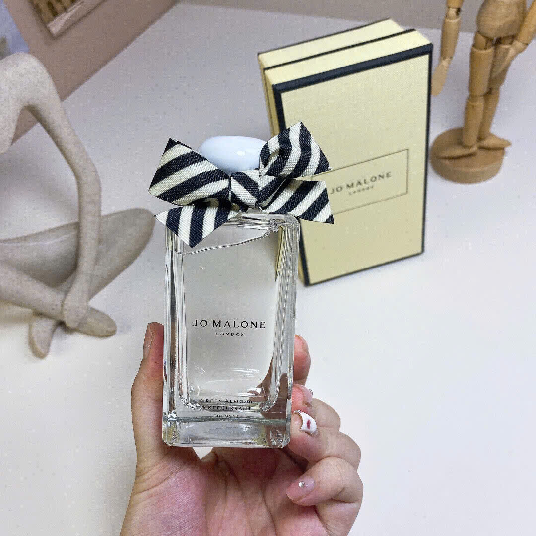 Nước Hoa Jo Malone Green Almond & Redcurrant 2023