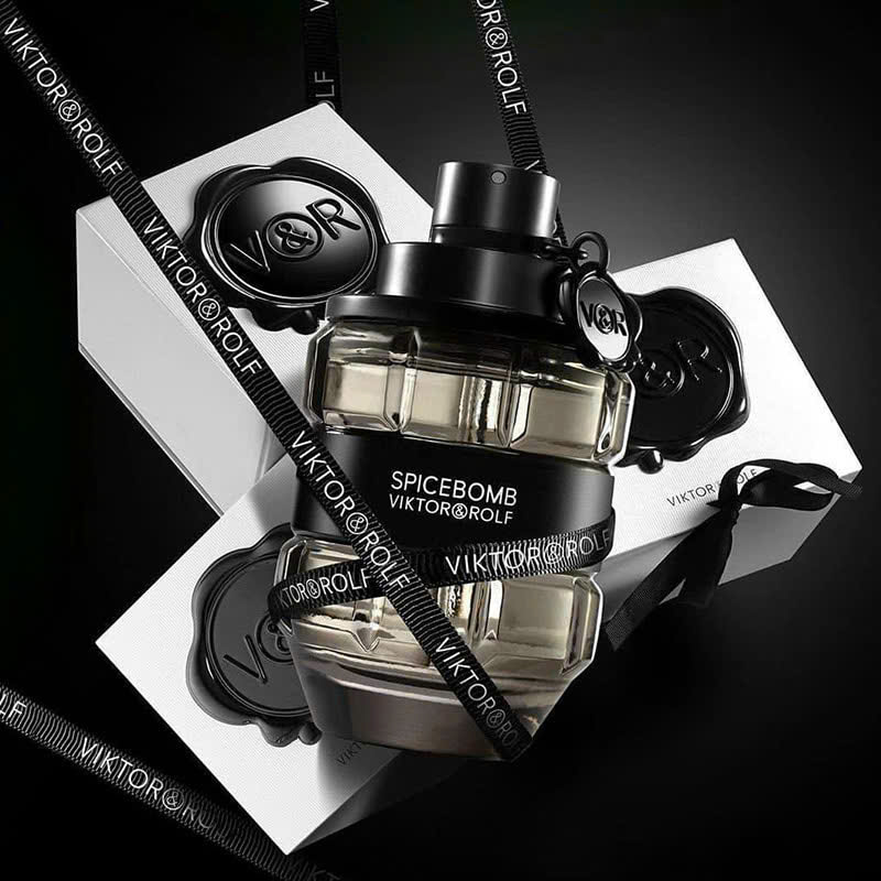 Nước Hoa Viktor & Rolf Spicebomb 
