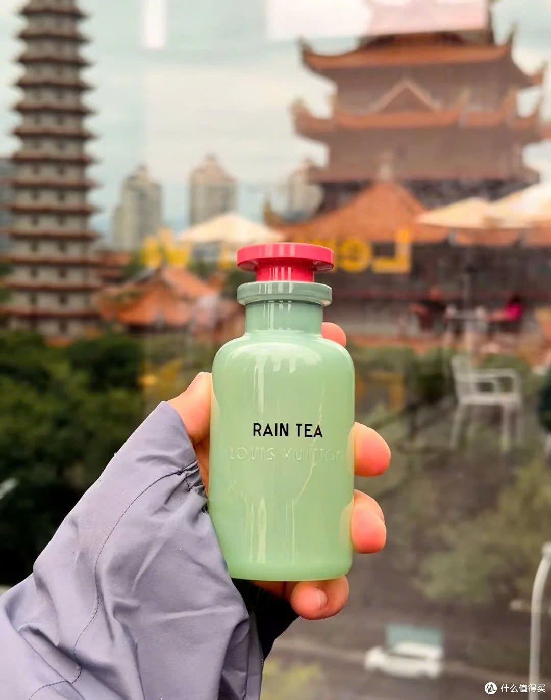 Nước Hoa Louis Vuitton Rain Tea 2025