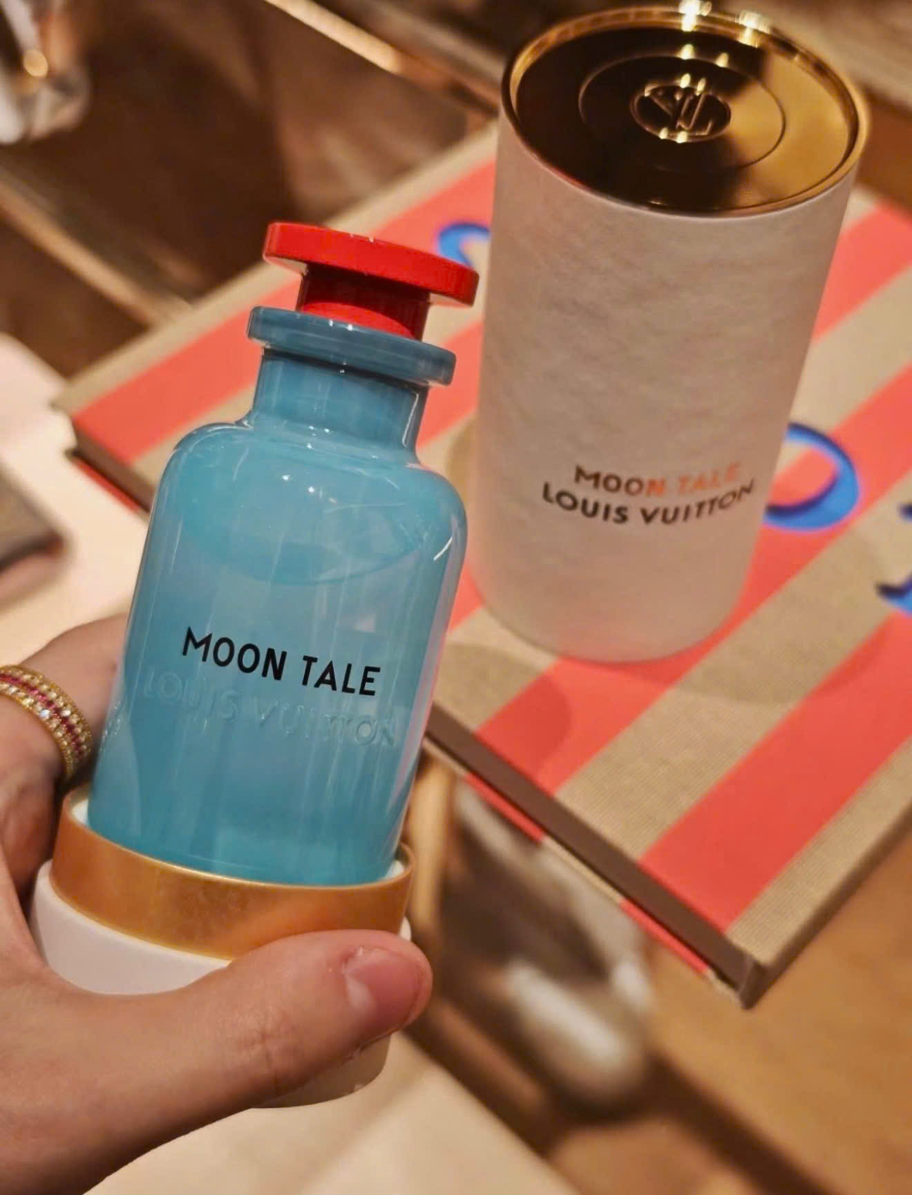 Nước Hoa Louis Vuitton Moon Tale 2025